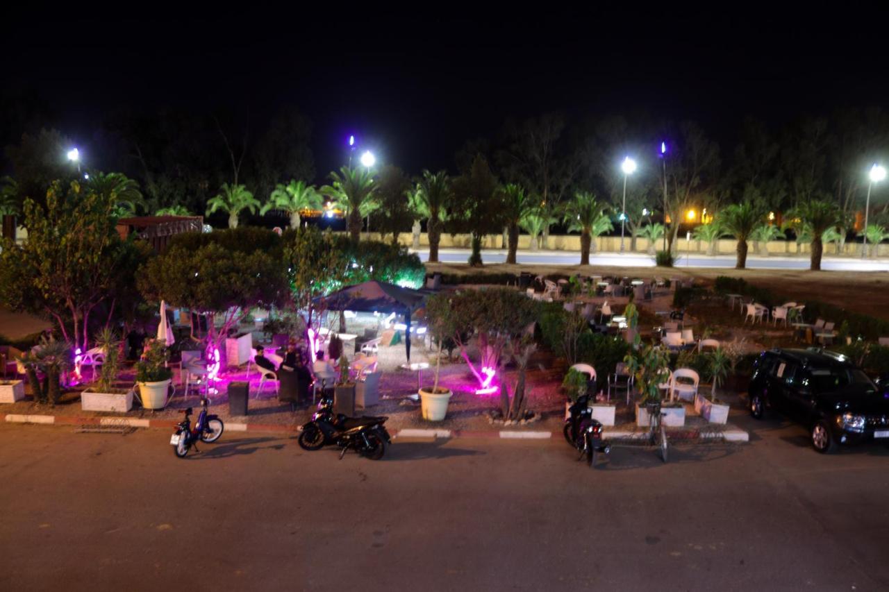 Hotel Borj El Arab Kourigha Exteriér fotografie