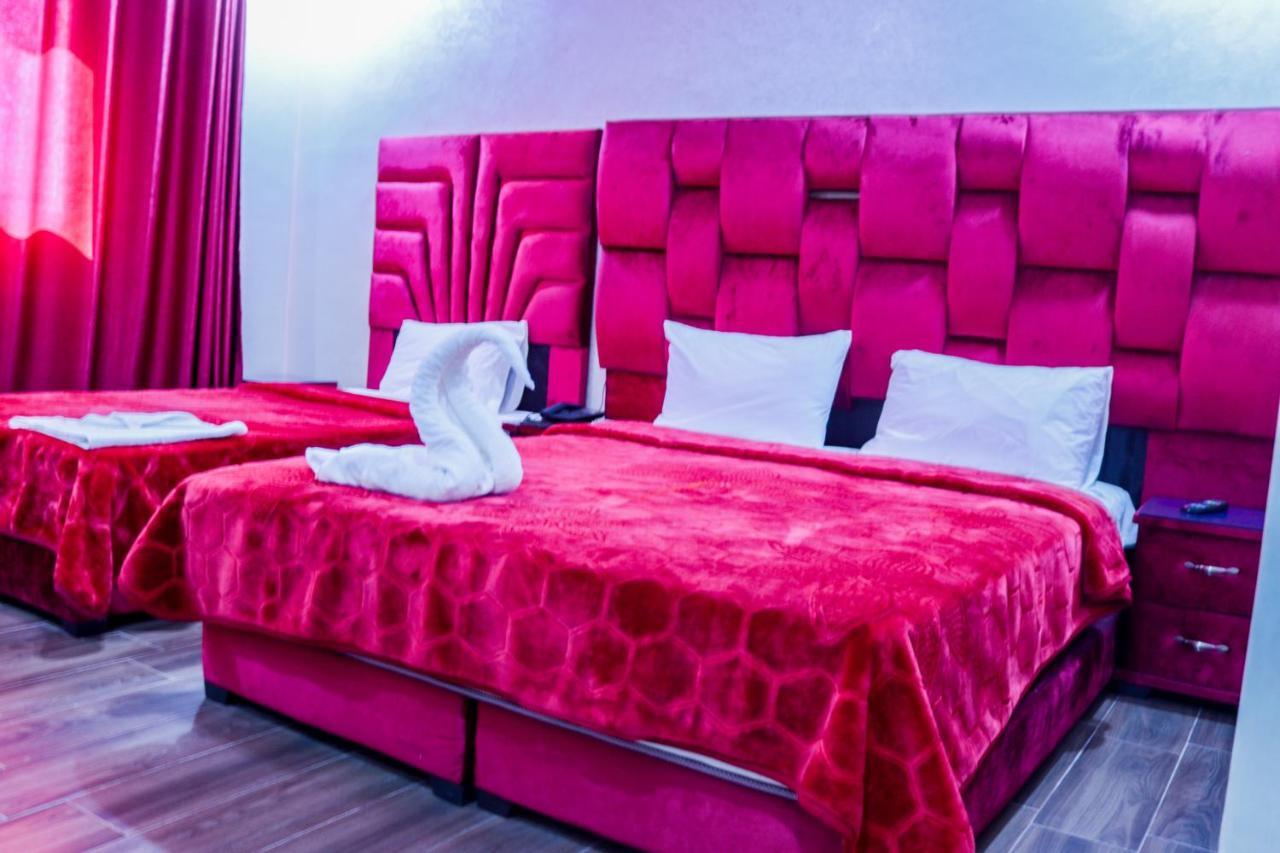 Hotel Borj El Arab Kourigha Exteriér fotografie