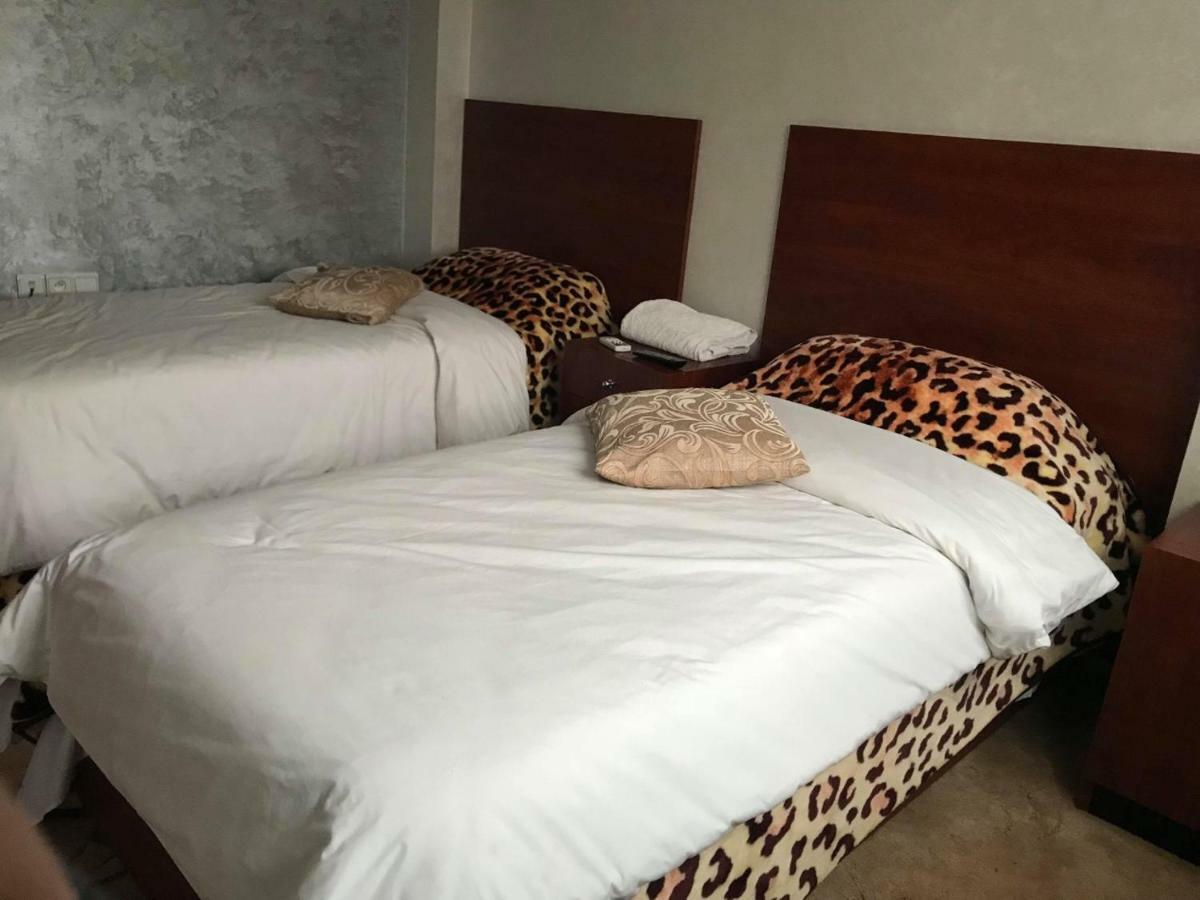 Hotel Borj El Arab Kourigha Exteriér fotografie
